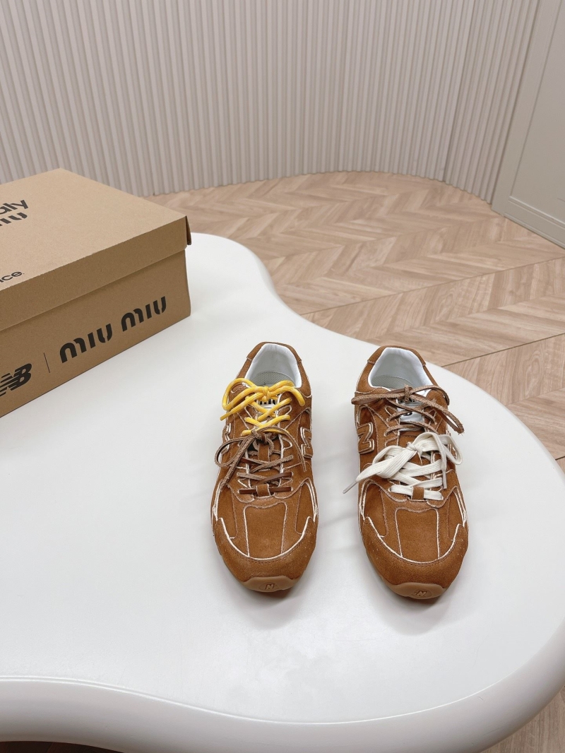 Miu Miu Casual Shoes